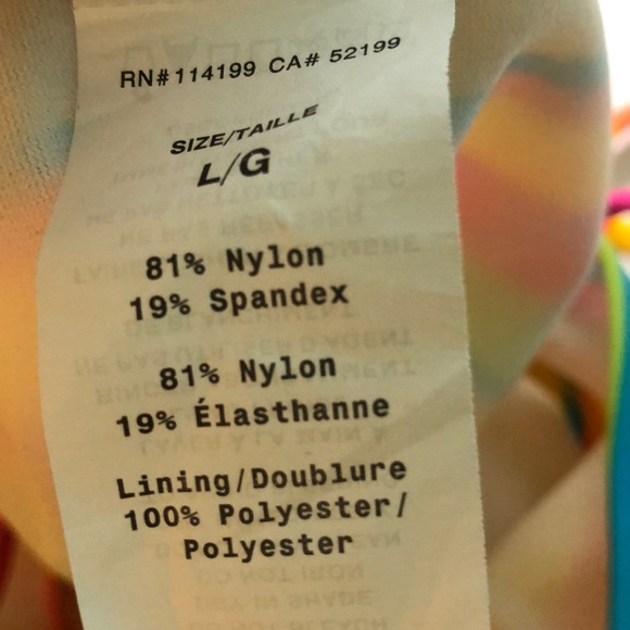 Padded Roxy bathing suit good condition!! - Picture 5 of 5